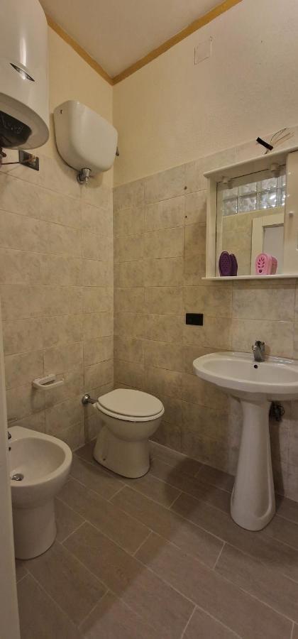 タルクイーニアCasa Arancioアパートメント エクステリア 写真
